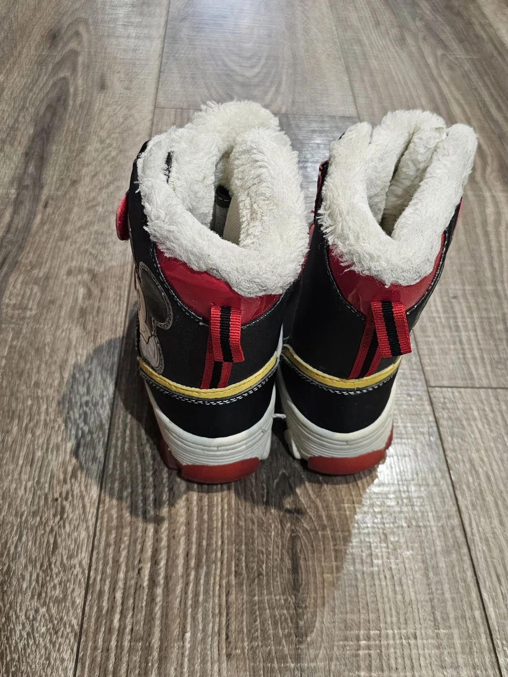 Mickey Mouse Snow Boots Size 7C Toddler Boots - light up